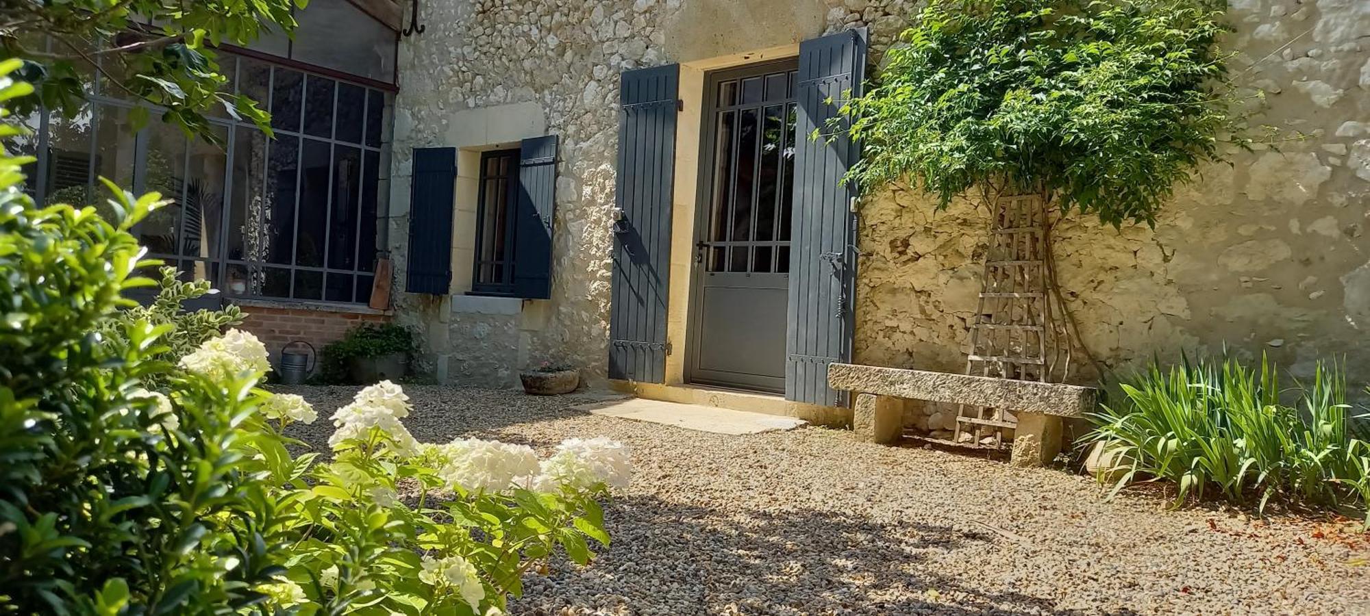 Entre-Vignes-Et-Bastides Hotel Montcaret Exterior foto